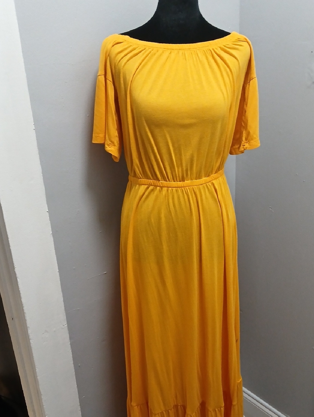 VENUS Sunny Yellow Elastic-Waist Maxi Dress